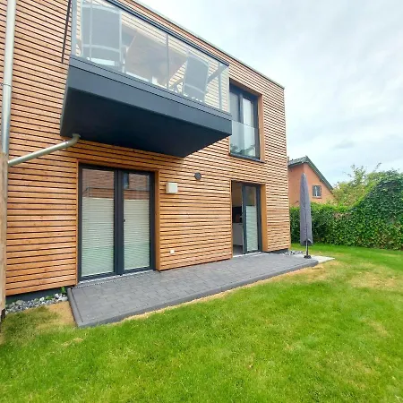 Ostseeherz 公寓 青斯特